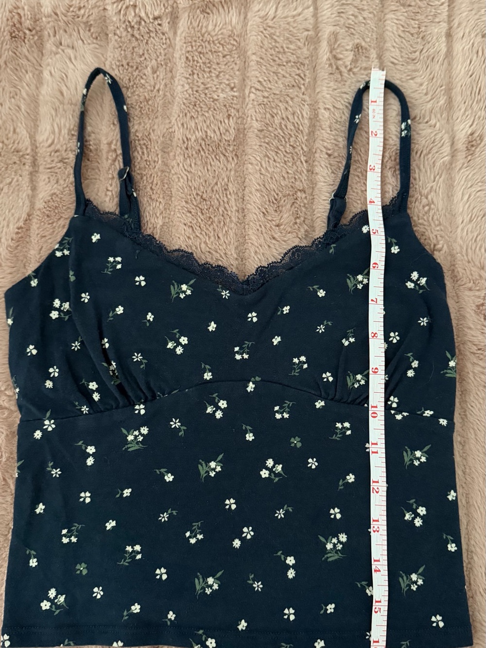 Hollister Black Floral Lace-Trim Cami - Picture 3 of 5
